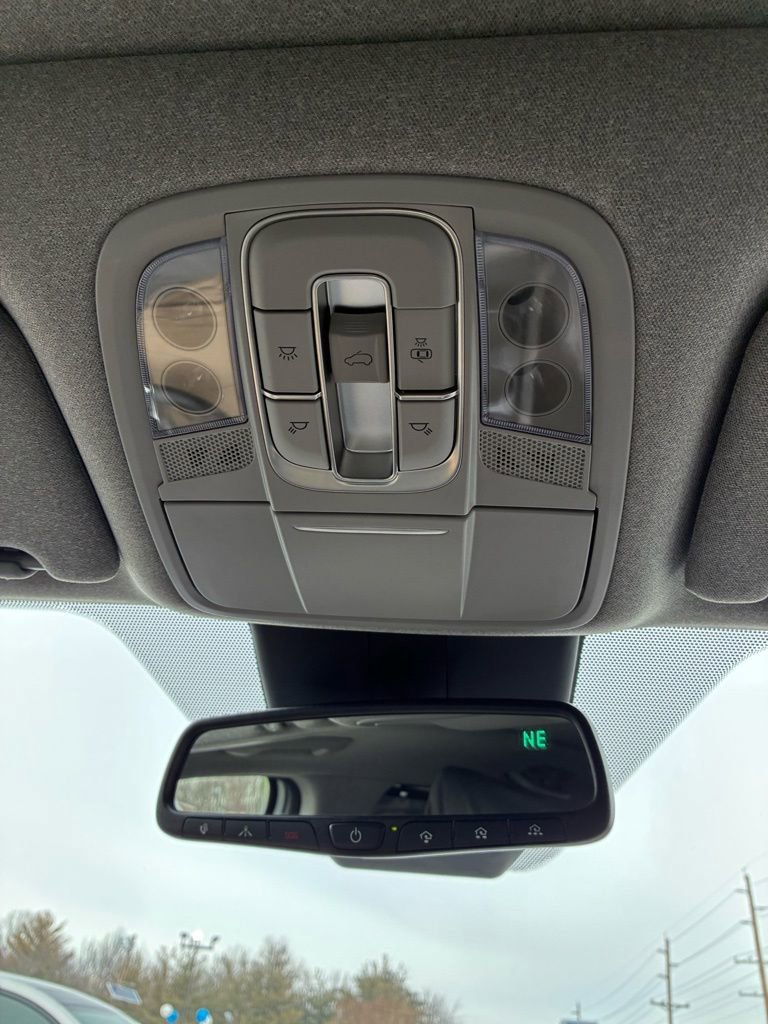 Used 2020 Hyundai Santa Fe Limited w/ Cargo Package image 40