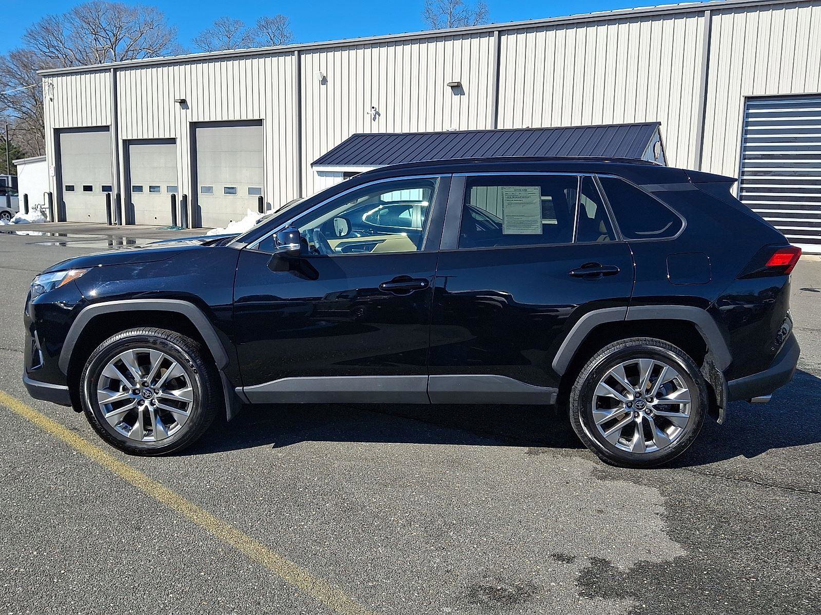 Used 2024 Toyota RAV4 XLE Premium image 18