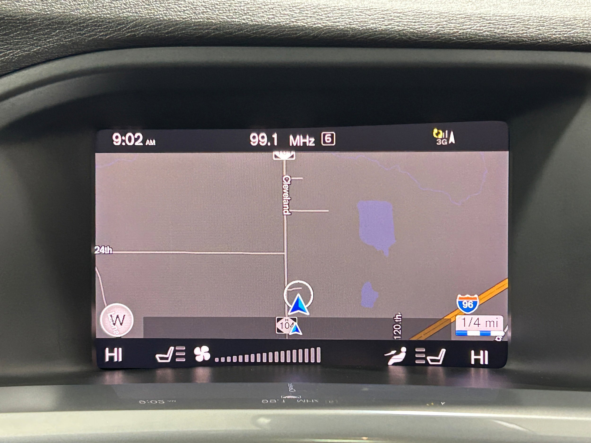Used 2018 Volvo S60 T5 Dynamic w/ Vision Package image 8