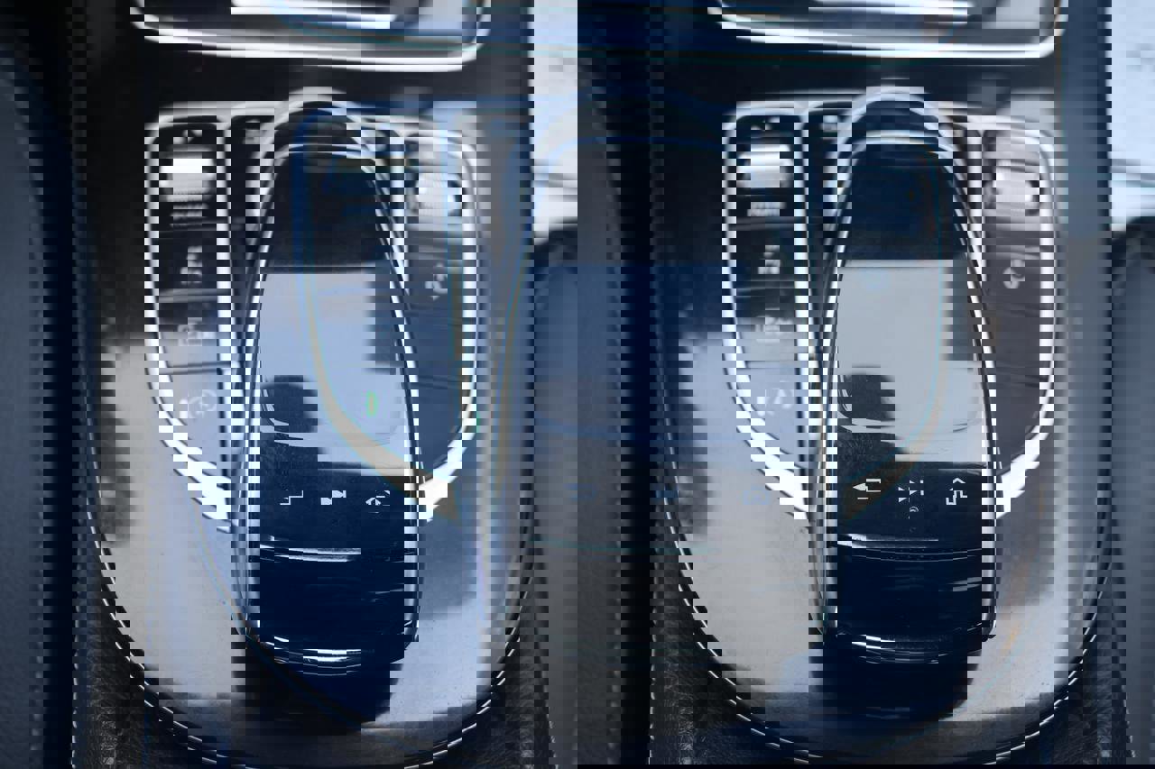 Used 2018 Mercedes-Benz E 300 image 49