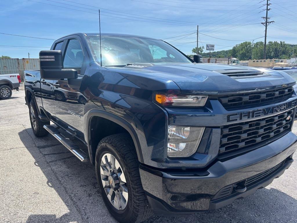 Used 2022 Chevrolet Silverado 2500 Custom w/ Custom Convenience Package AWD/4WD image 4