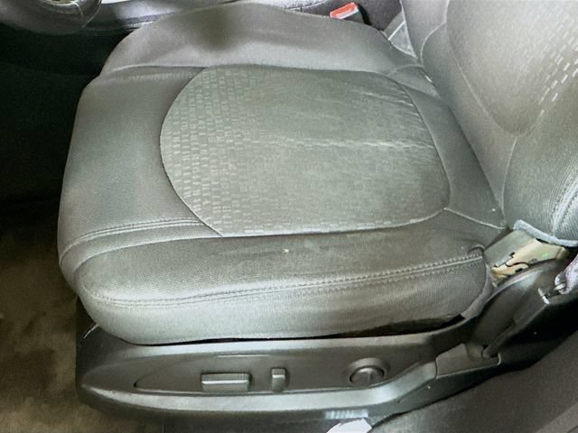 Used 2012 GMC Acadia SLE AWD/4WD image 22