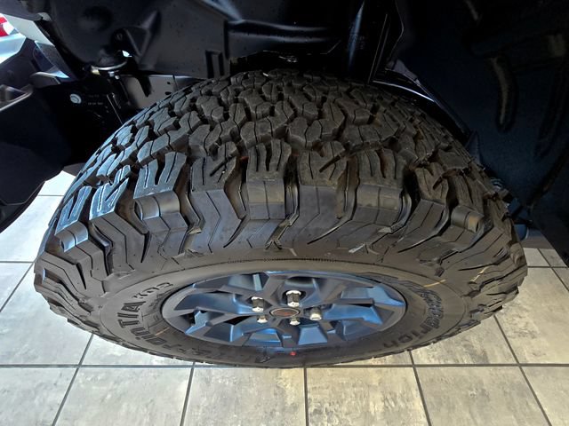 New 2026 Jeep Wrangler Unlimited Sport w/ Dual Top Group AWD/4WD image 25