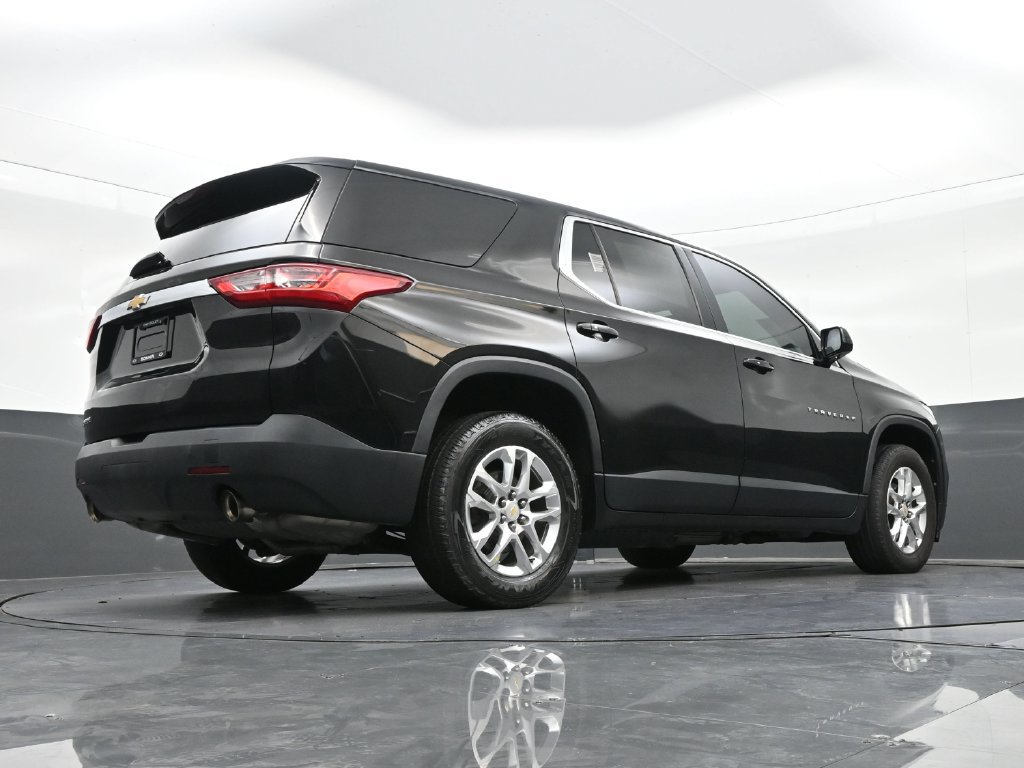 Used 2019 Chevrolet Traverse LS FWD image 27