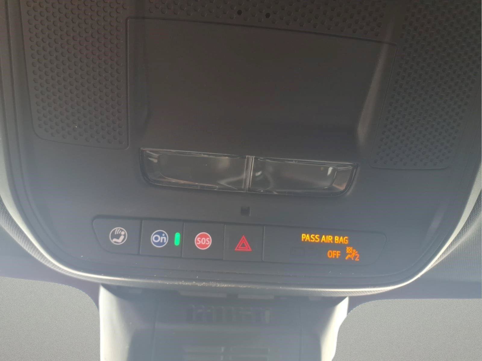 New 2026 Chevrolet Equinox LT w/ LPO, Floor Liner Package FWD image 24