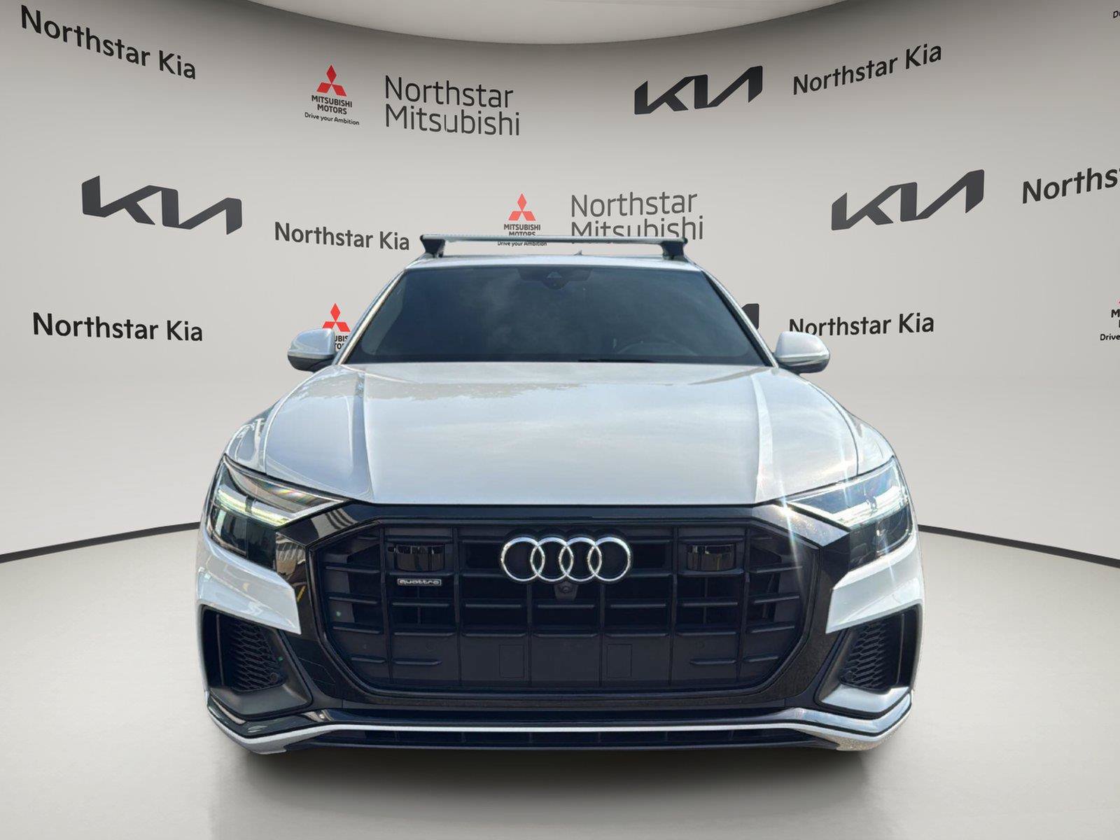 Used 2019 Audi Q8 Premium Plus w/ Premium Plus AWD/4WD image 11
