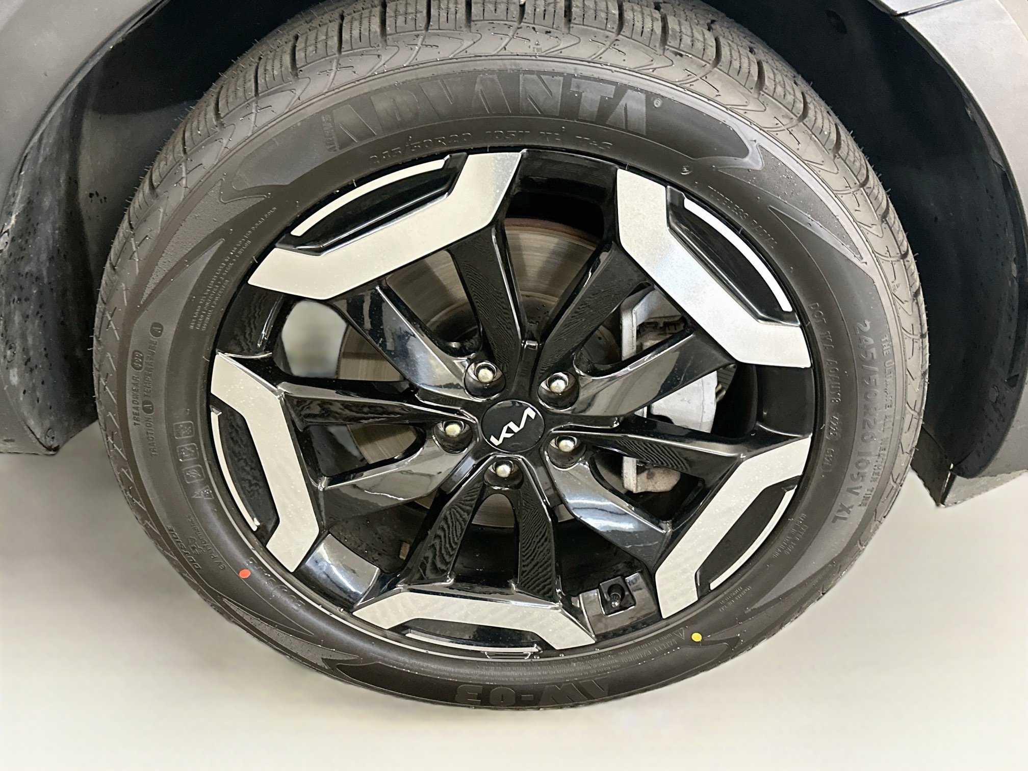 Used 2025 Kia Telluride S AWD/4WD image 11