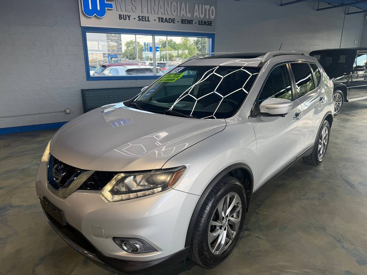 Used 2015 Nissan Rogue SL AWD/4WD image 6
