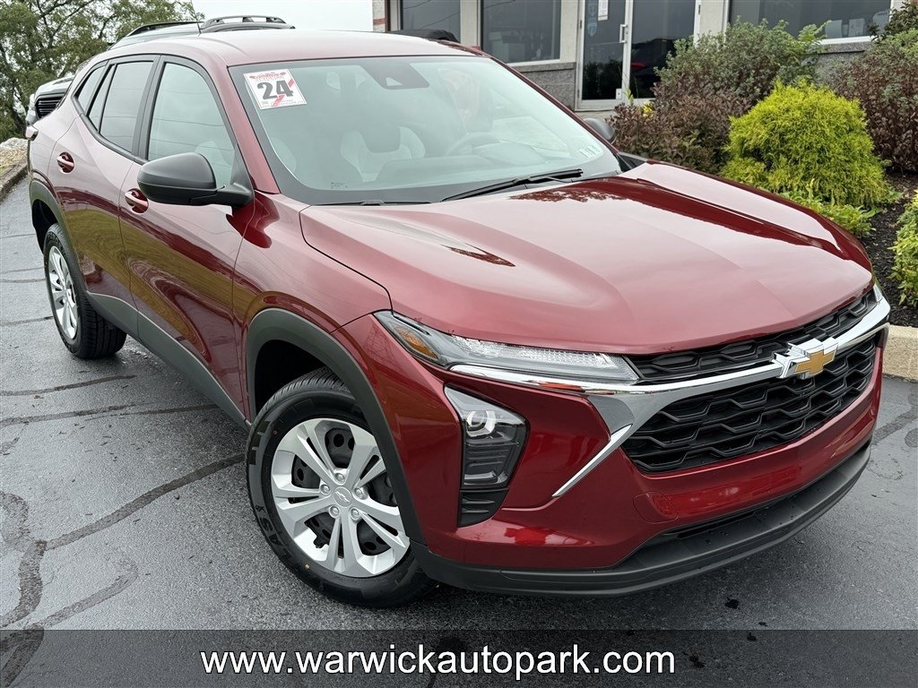Used 2024 Chevrolet Trax LS