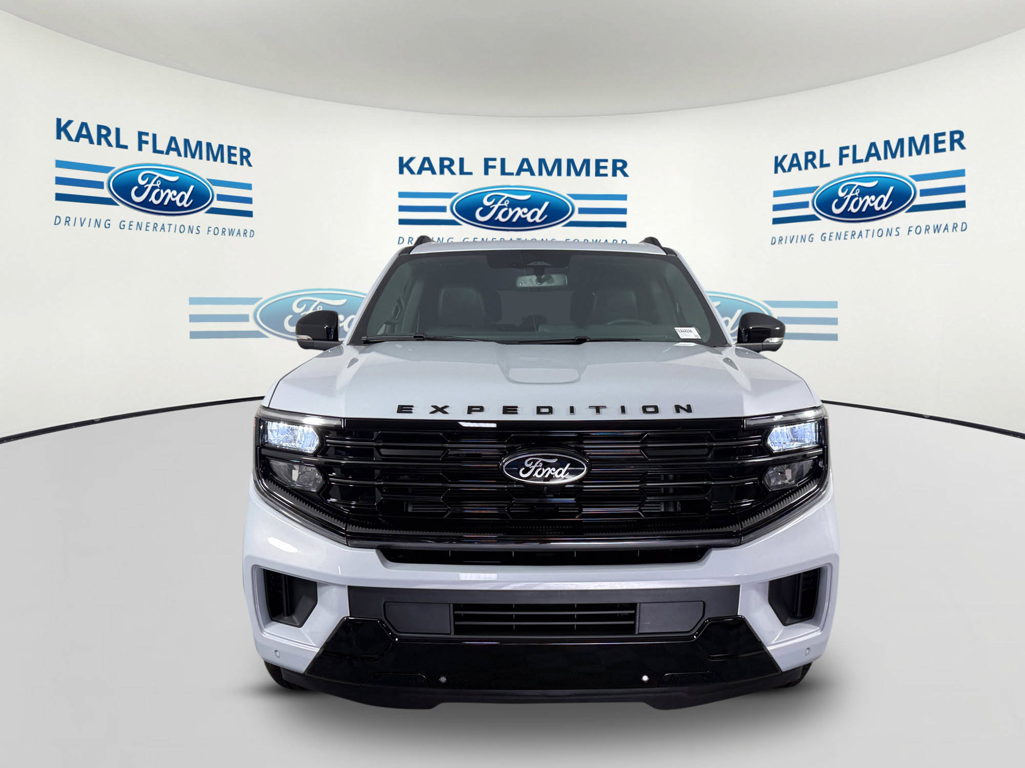 New 2026 Ford Expedition Platinum w/ Stealth Performance Package AWD/4WD image 6