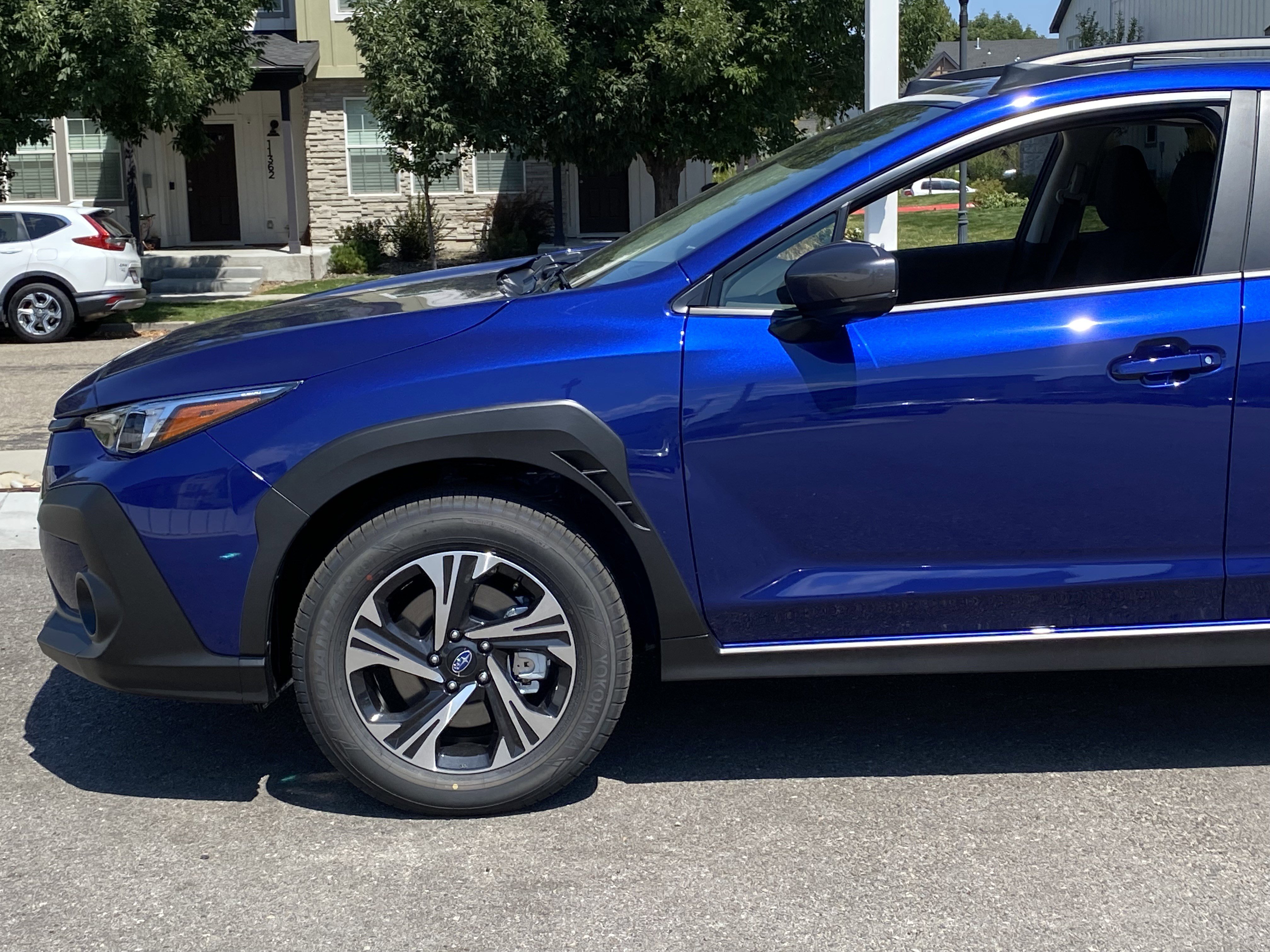 New 2025 Subaru Crosstrek 2.5i Premium image 2