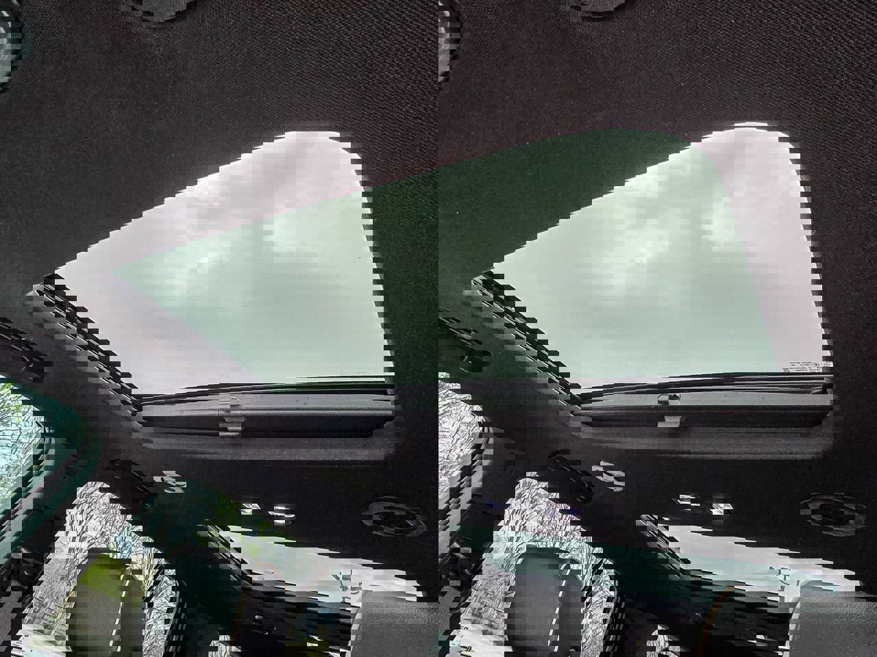 Used 2023 Chevrolet Traverse Premier w/ Redline Edition image 32