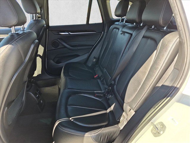 Used 2018 BMW X1 sDrive28i FWD image 17
