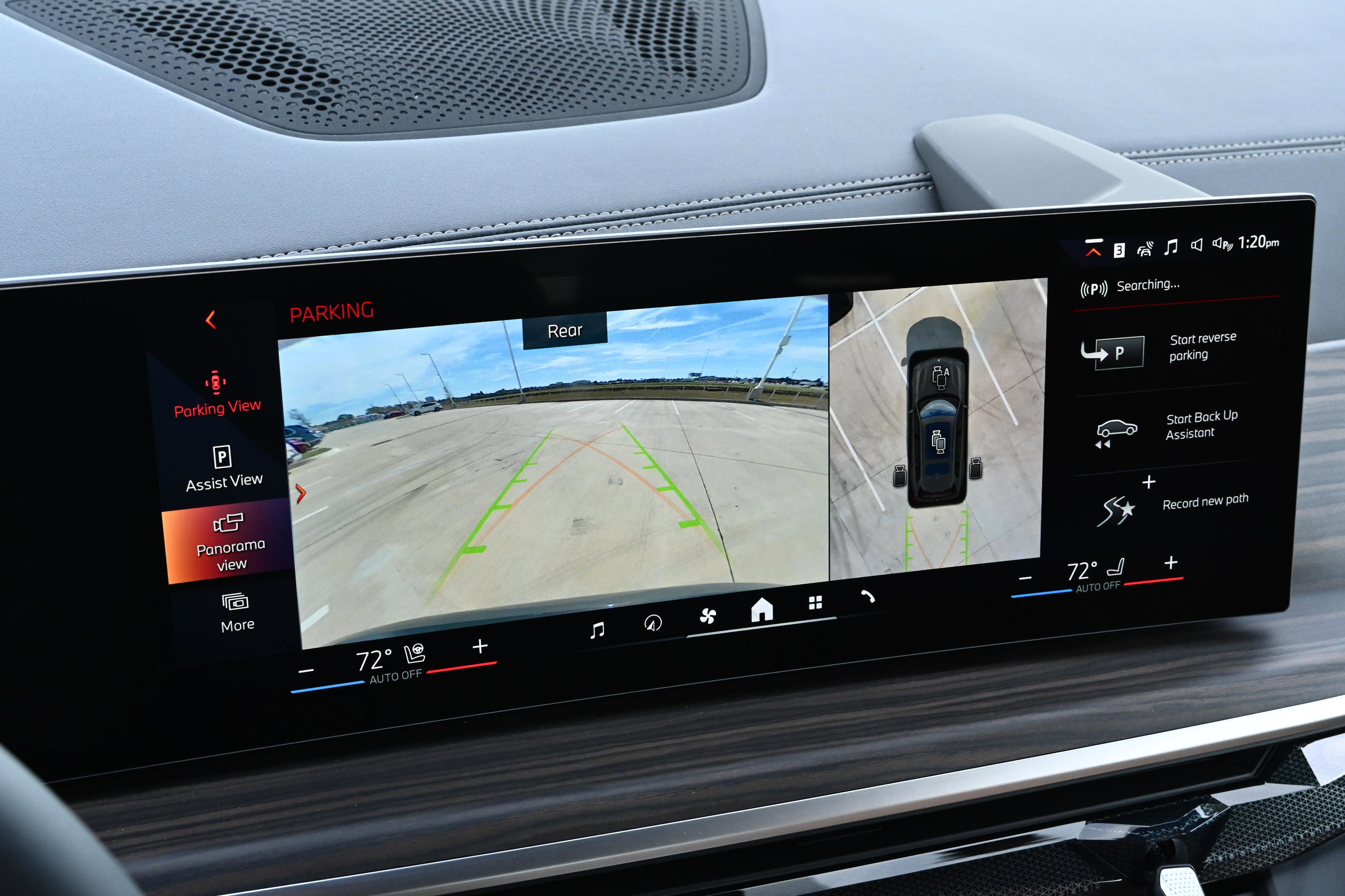 New 2026 BMW X7 xDrive40i w/ M Sport Package image 16