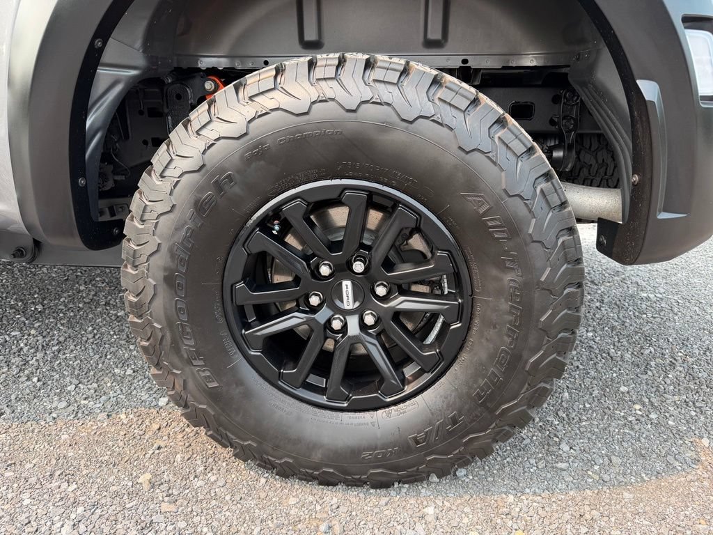 Used 2024 Ford F150 Raptor AWD/4WD image 17