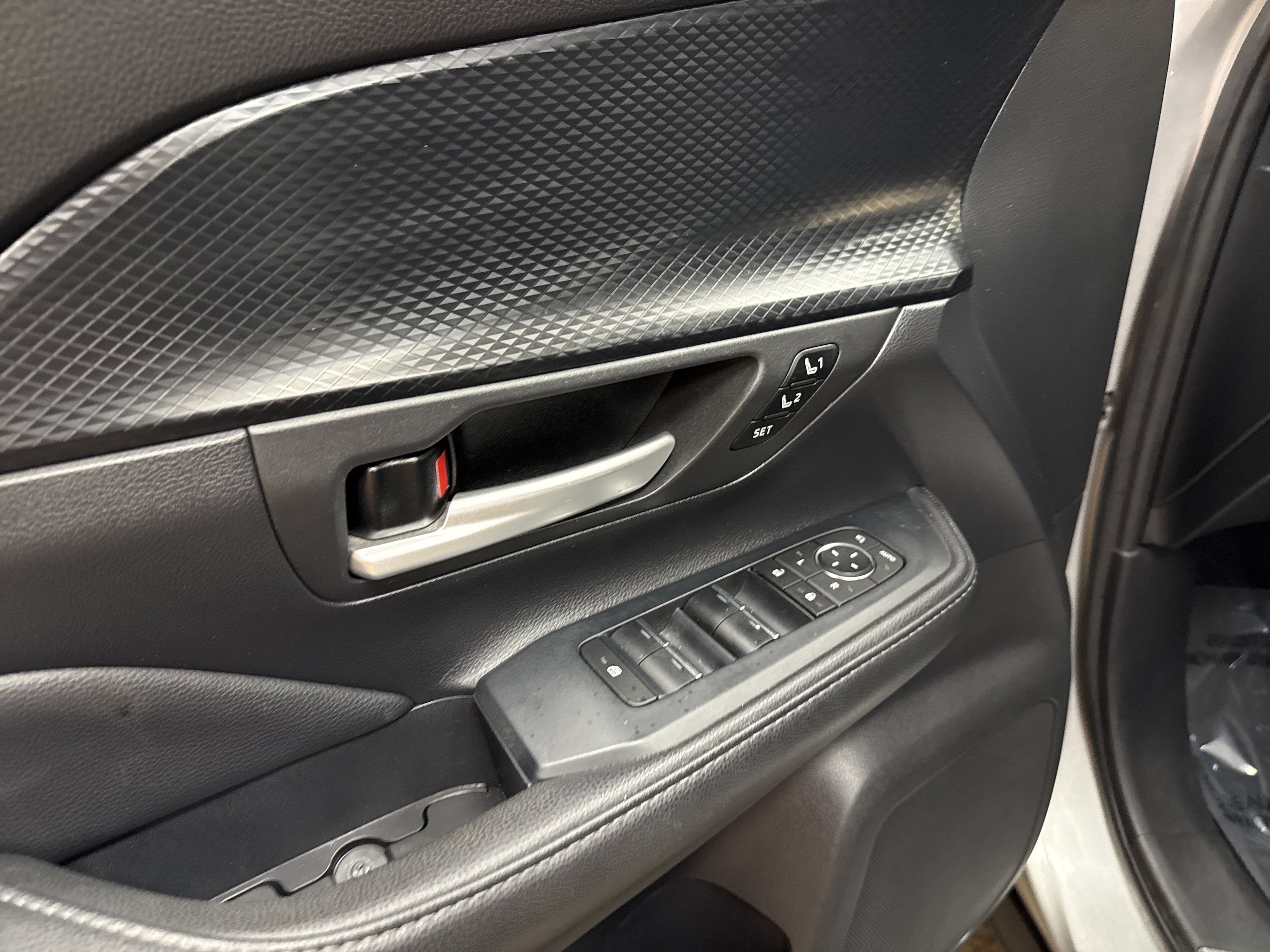 Used 2024 Toyota Grand Highlander AWD Hybrid image 30