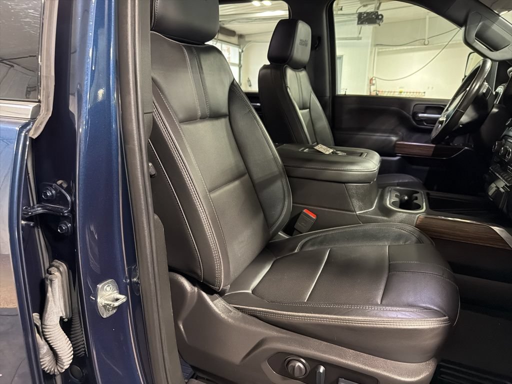 Used 2022 Chevrolet Silverado 3500 High Country w/ Z71 Off-Road Package AWD/4WD image 14