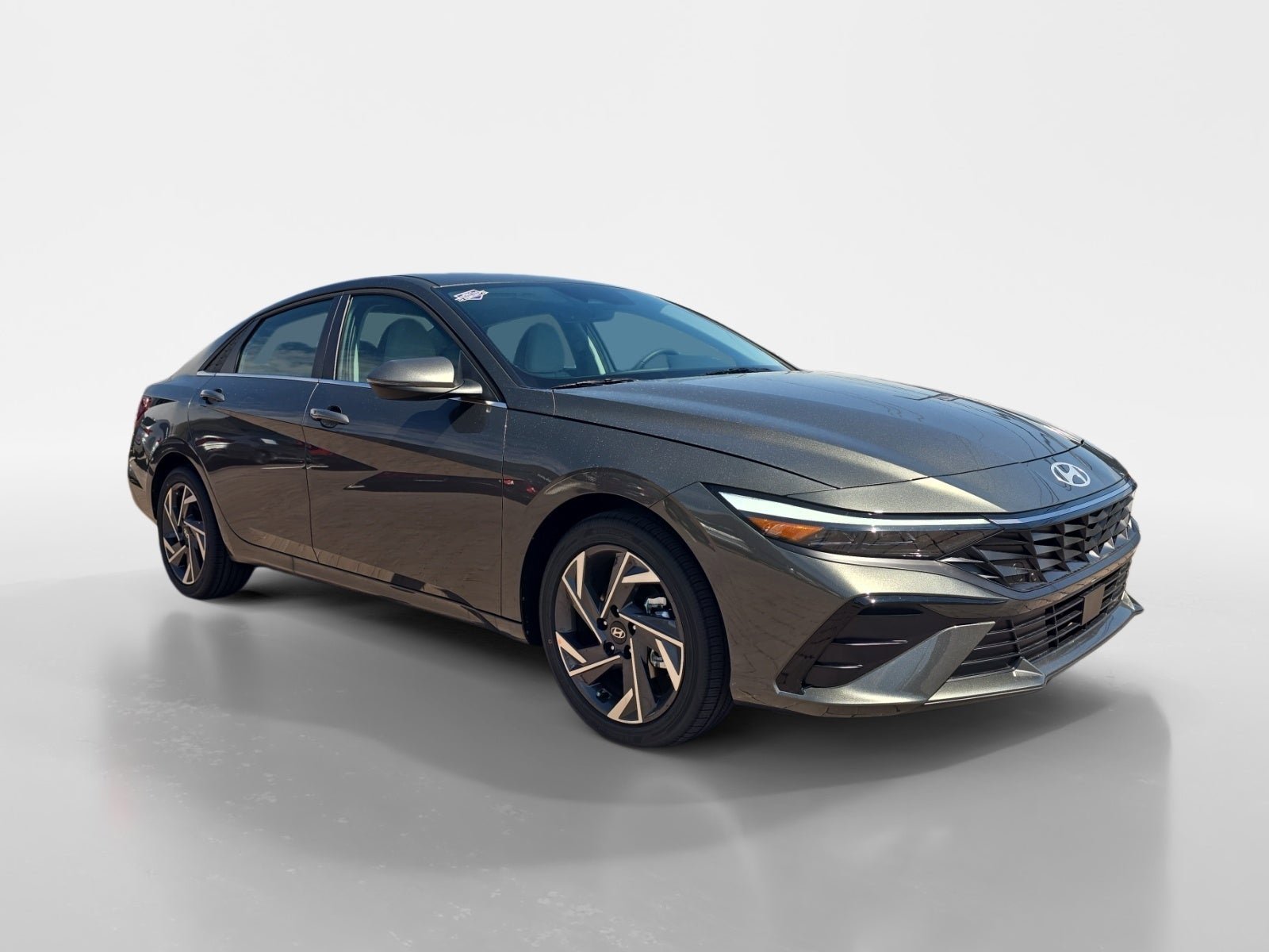 New 2026 Hyundai Elantra Limited w/ Cargo Package