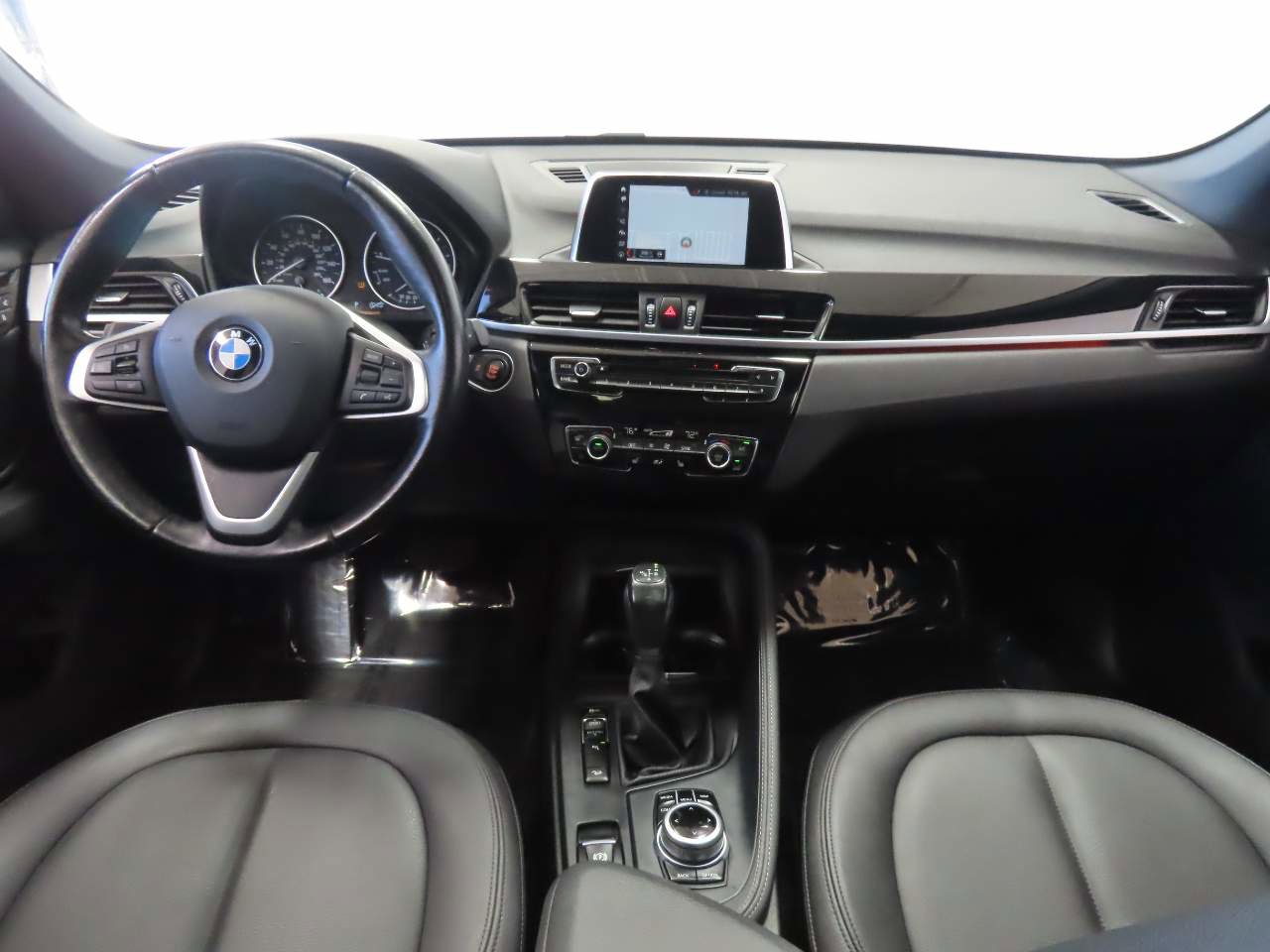 Used 2018 BMW X1 xDrive28i AWD/4WD image 14