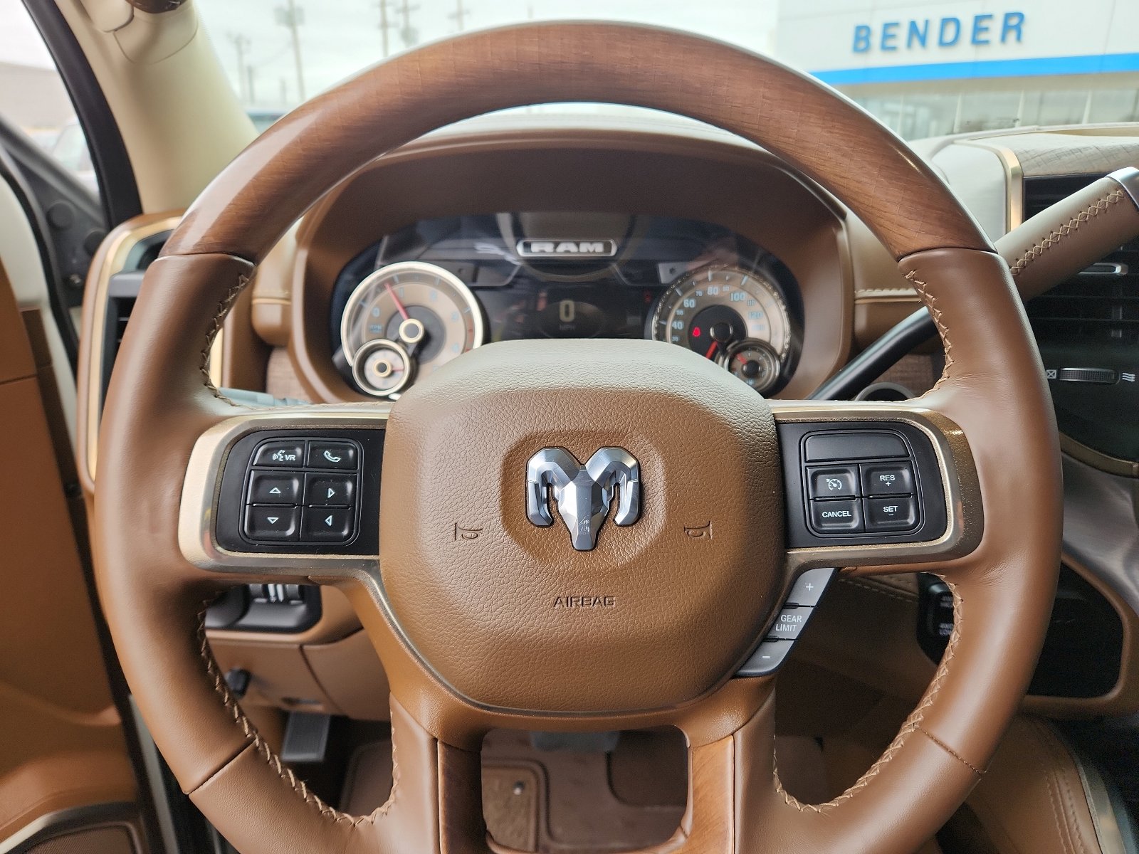 Used 2022 RAM 3500 Limited image 19