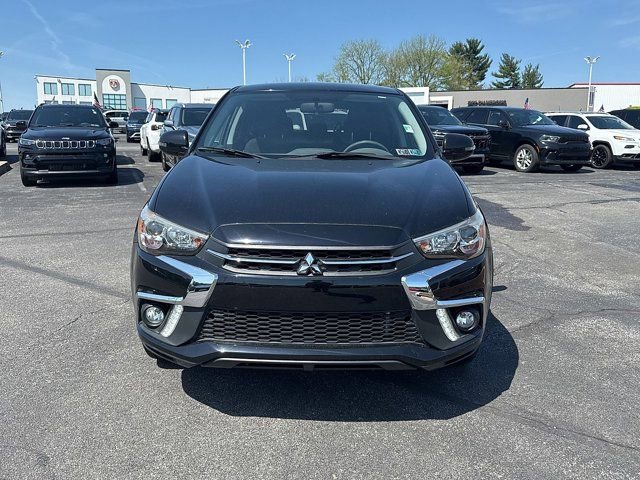 Used 2018 Mitsubishi Outlander Sport LE FWD image 2