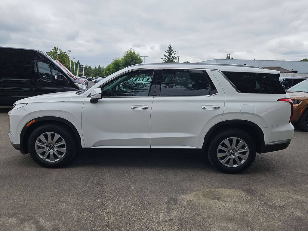Used 2023 Hyundai Palisade SEL FWD image 4