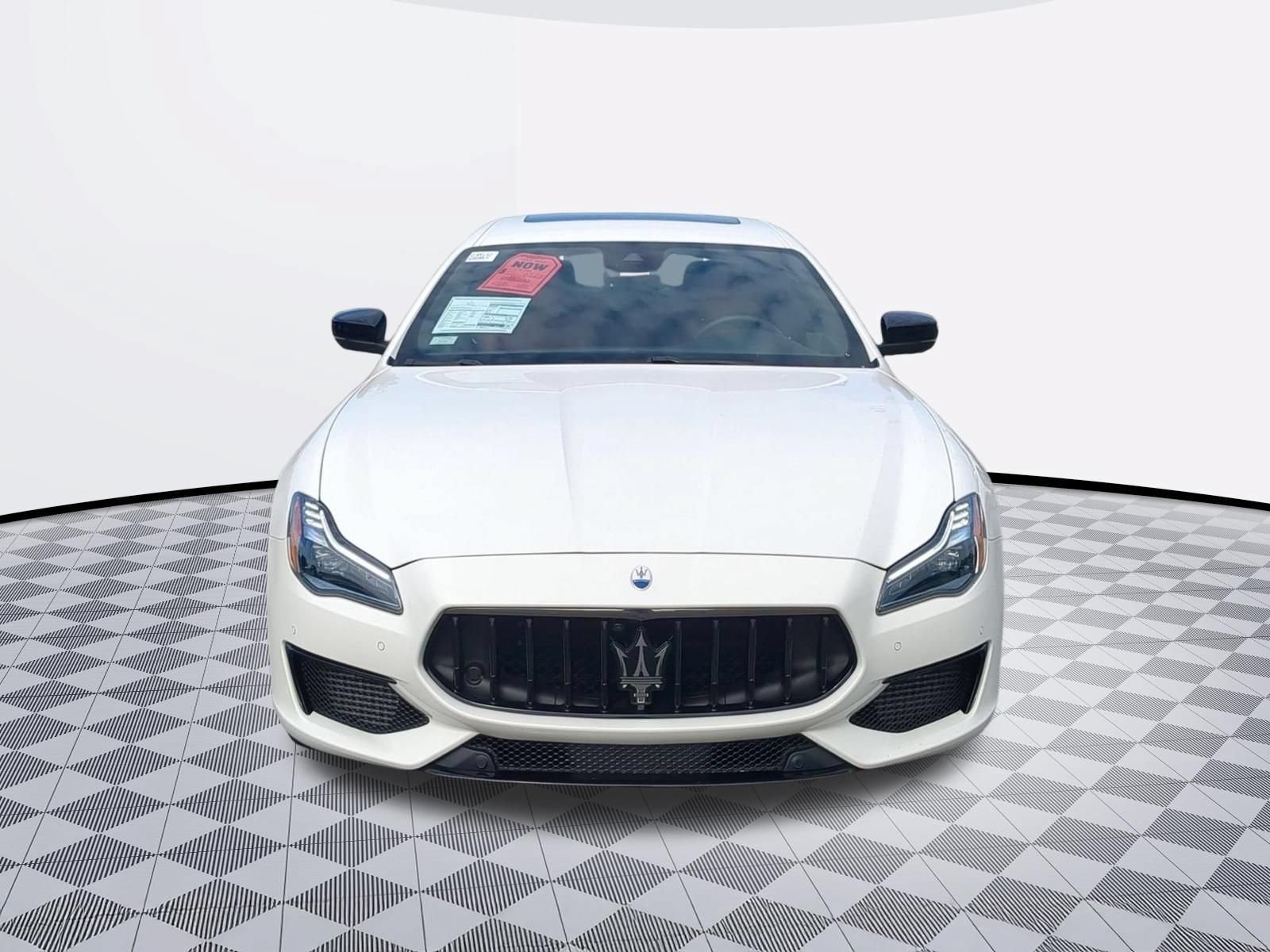 Used 2023 Maserati Quattroporte Modena Q4 AWD/4WD image 3