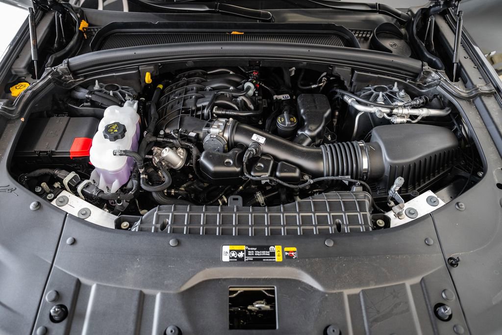 New 2025 Jeep Grand Cherokee Laredo X w/ Luxury Tech Group I image 18