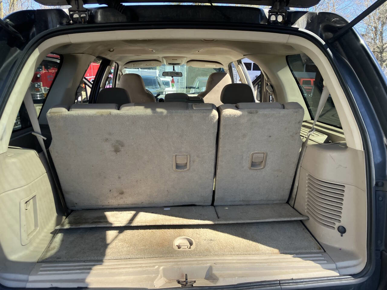 Used 2006 Ford Expedition XLT image 34