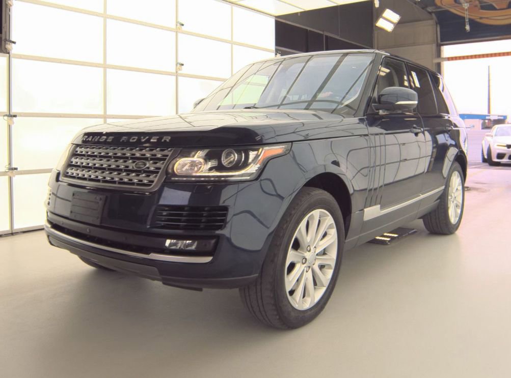 Used 2016 Land Rover Range Rover HSE image 2