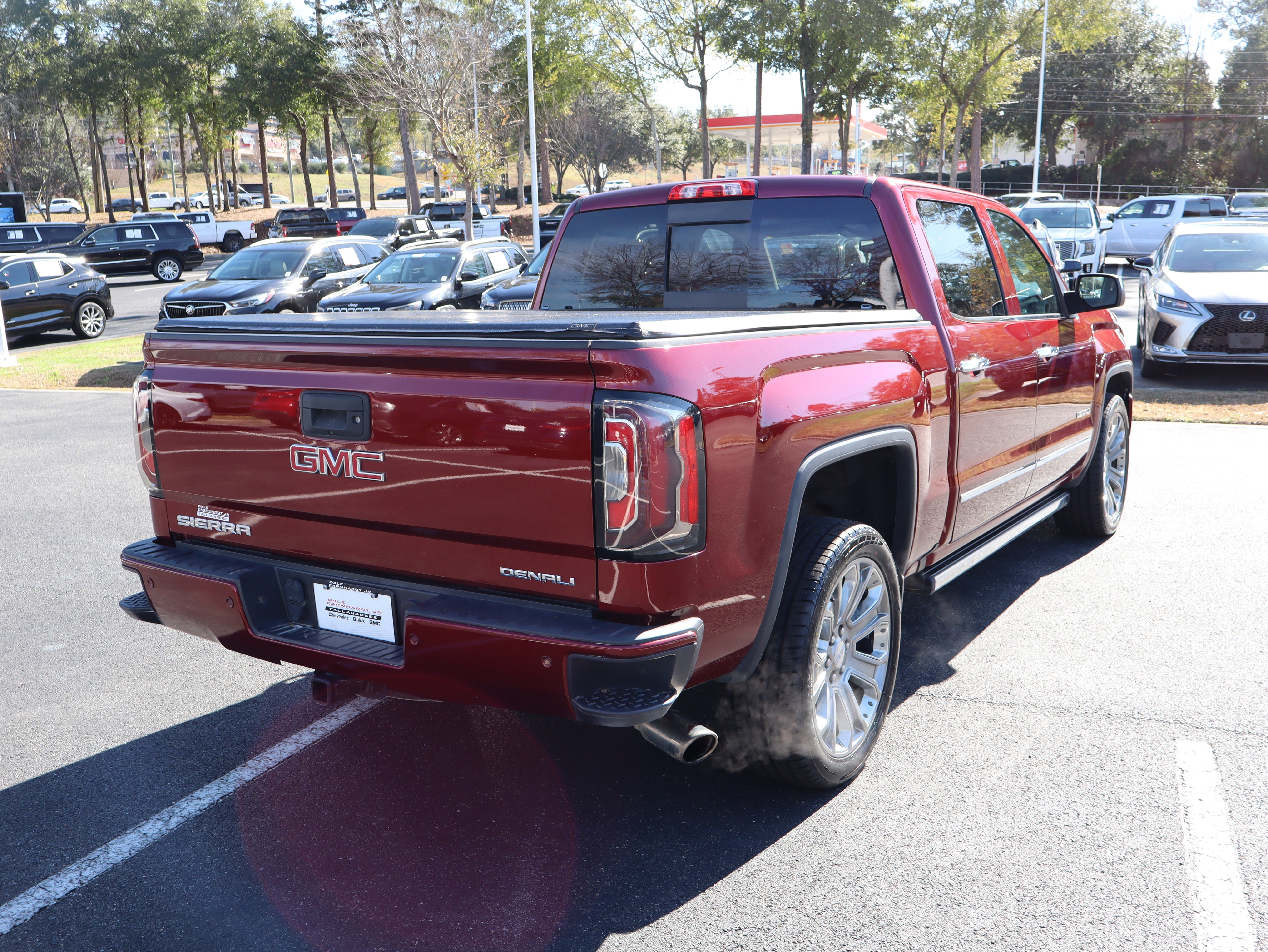 Used 2017 GMC Sierra 1500 Denali w/ Denali Ultimate Package image 3
