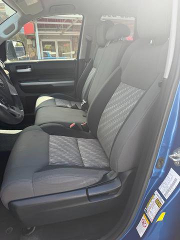 Used 2018 Toyota Tundra SR5 image 9