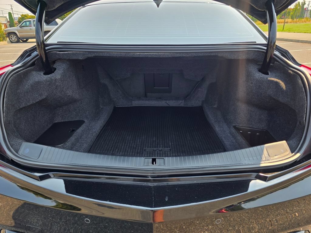 Used 2019 Cadillac CTS V w/ Carbon Fiber Package RWD image 16