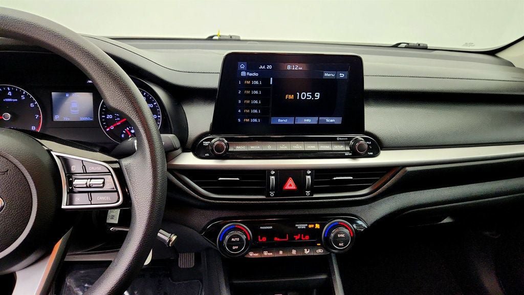 Used 2019 Kia Forte LXS FWD image 17
