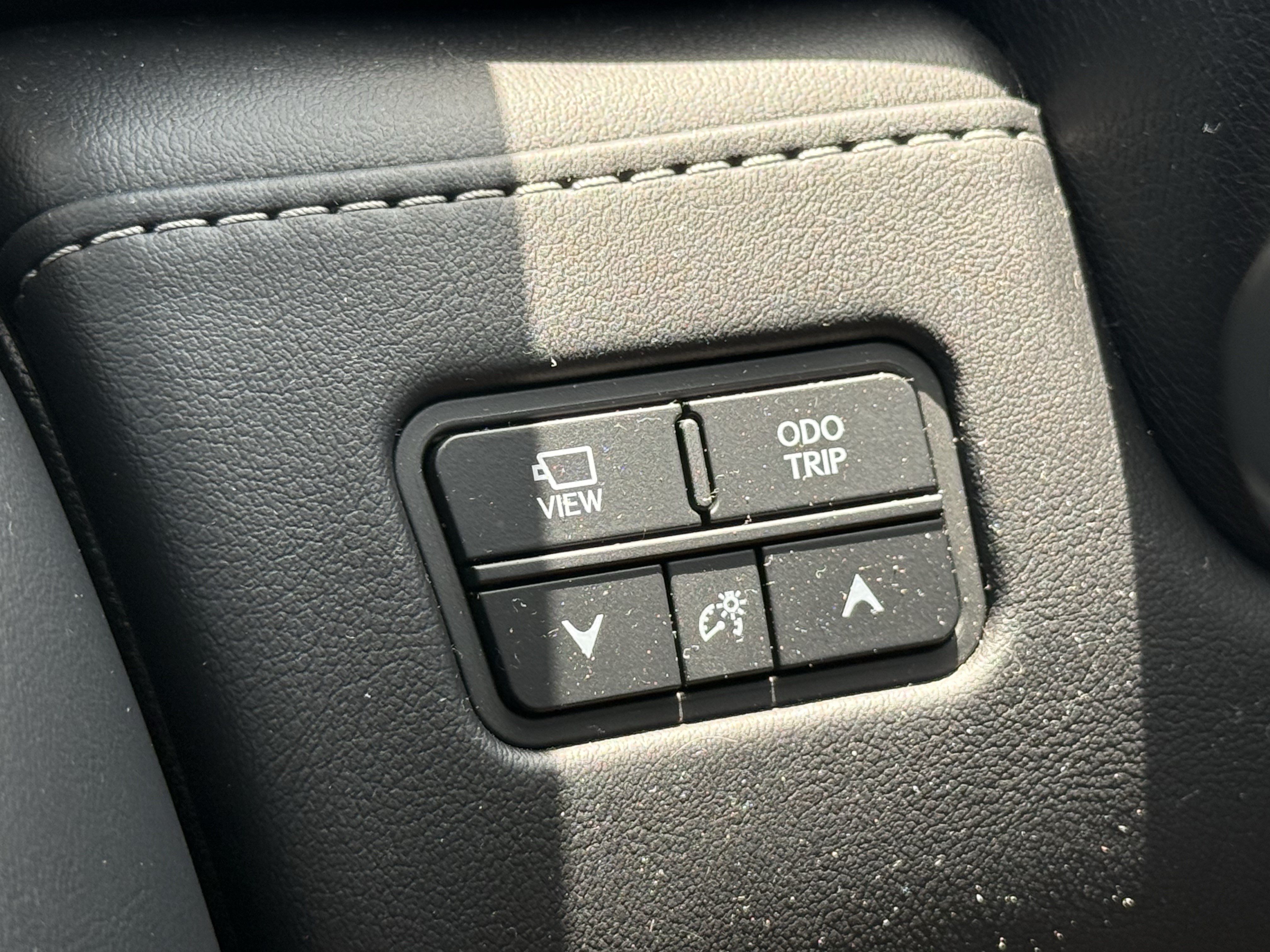 Used 2026 Lexus LX 600 4WD w/ Accessory Package (Z1) image 27