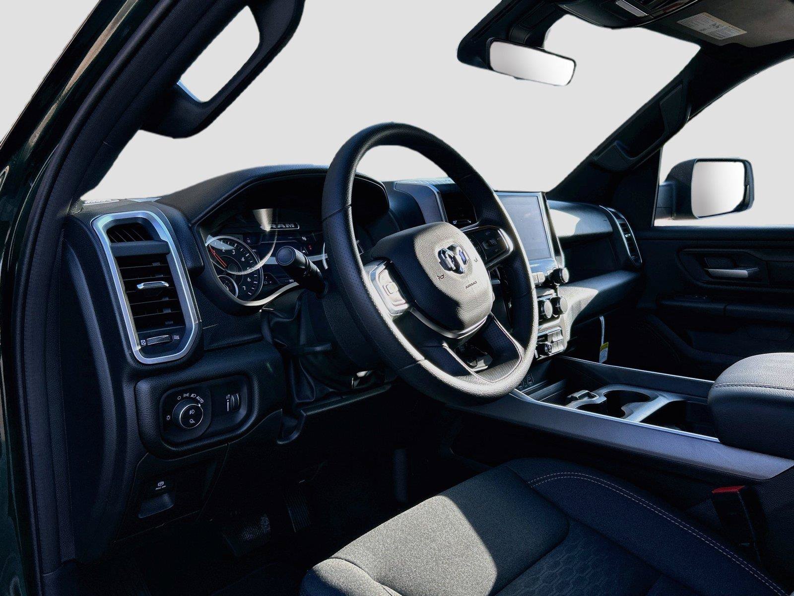 New 2026 RAM 1500 Express AWD/4WD image 25