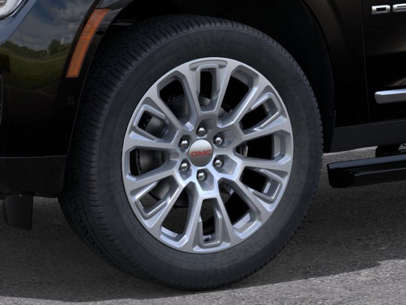 New 2026 GMC Yukon XL Denali w/ Denali Reserve Package AWD/4WD image 9
