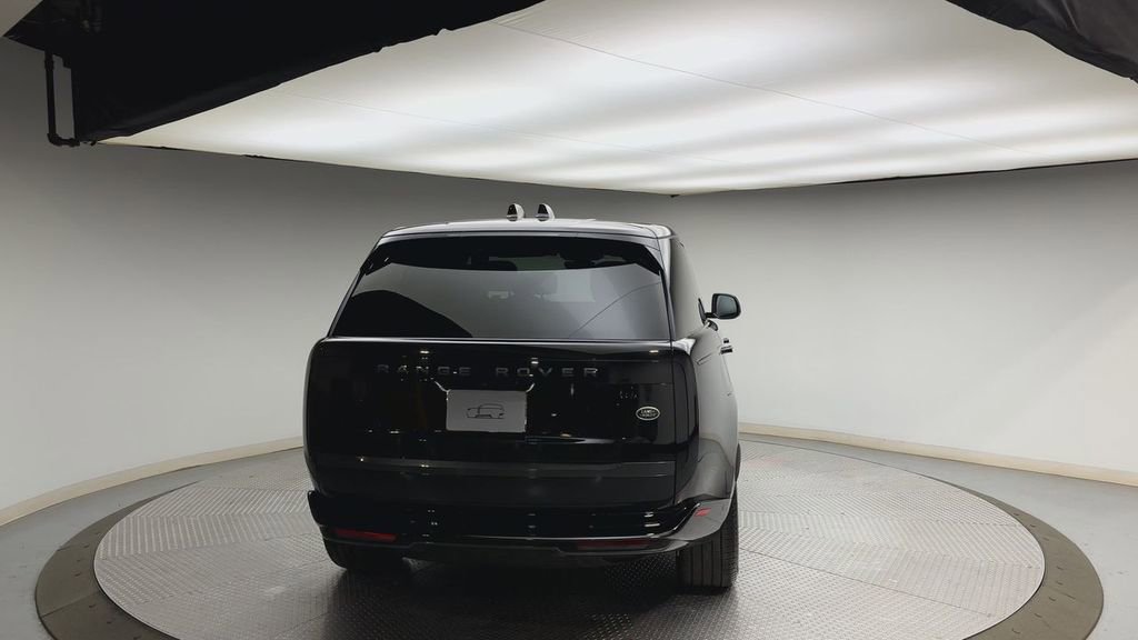 Certified 2023 Land Rover Range Rover SE AWD/4WD image 3