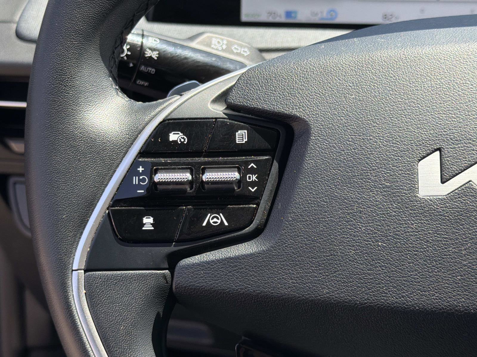 Used 2024 Kia EV6 Light RWD image 9