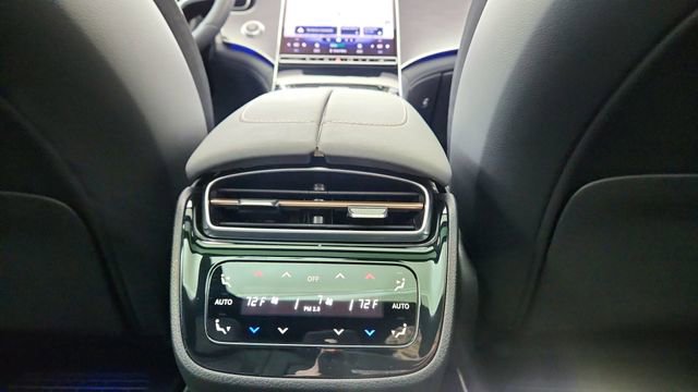 Used 2023 Mercedes-Benz EQS 450+ SUV image 51