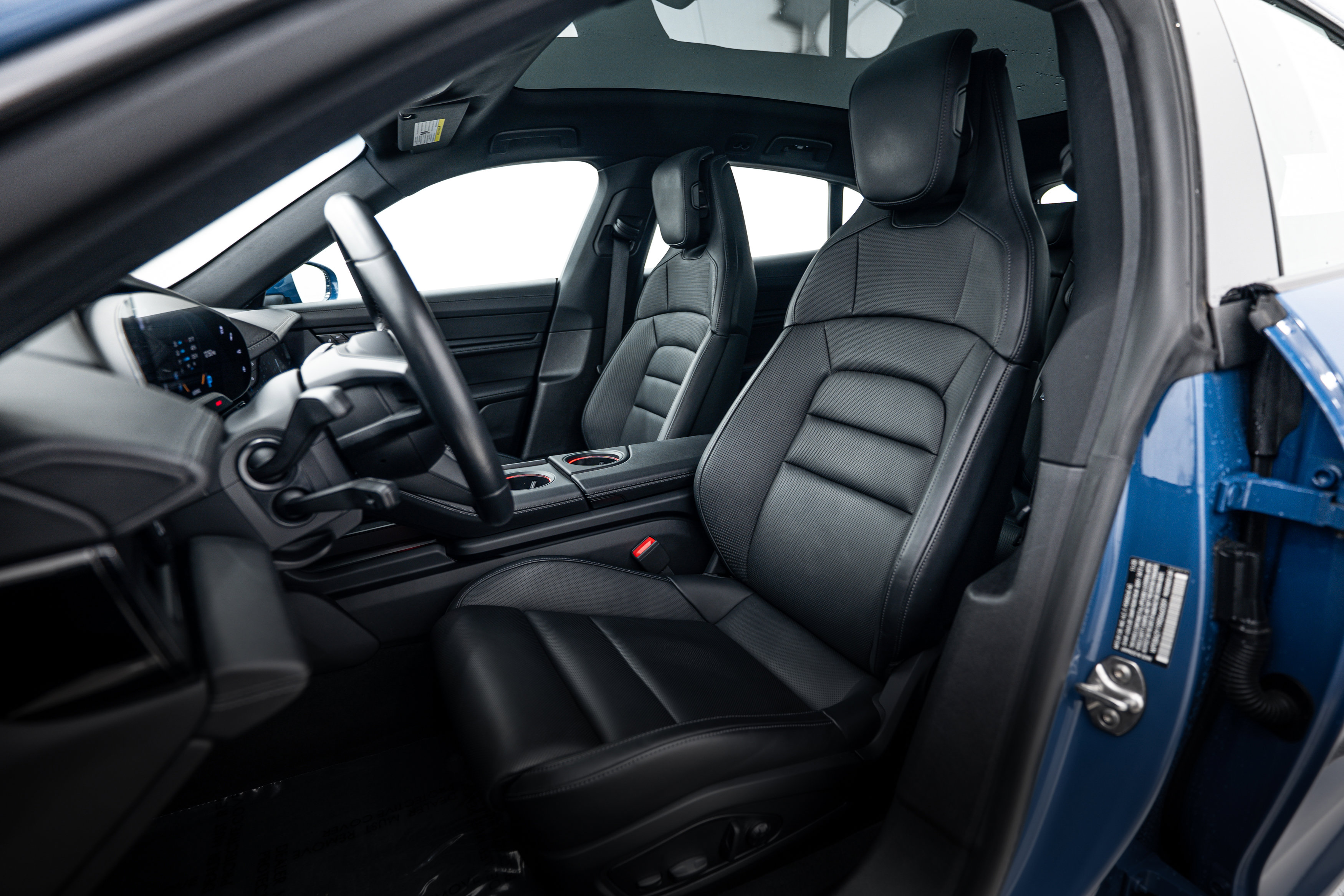 Certified 2024 Porsche Taycan 4 Cross Turismo image 5