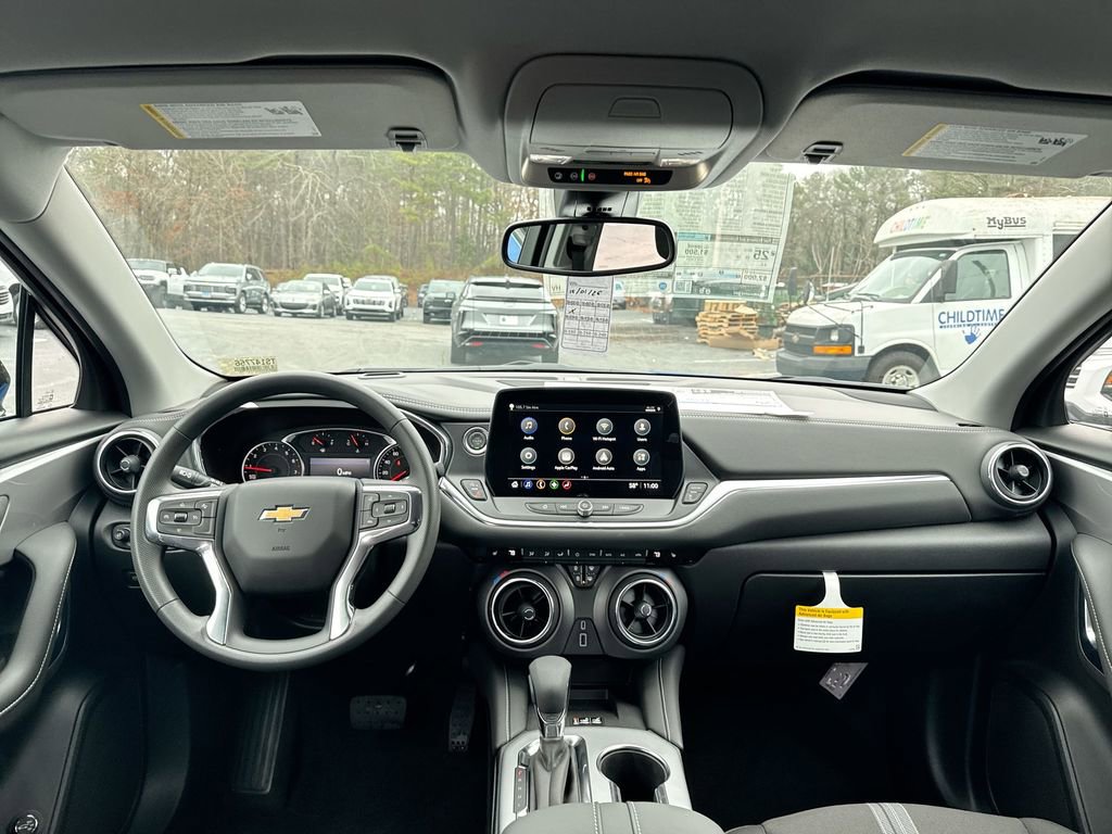 New 2026 Chevrolet Blazer LT w/ Convenience Package FWD image 30