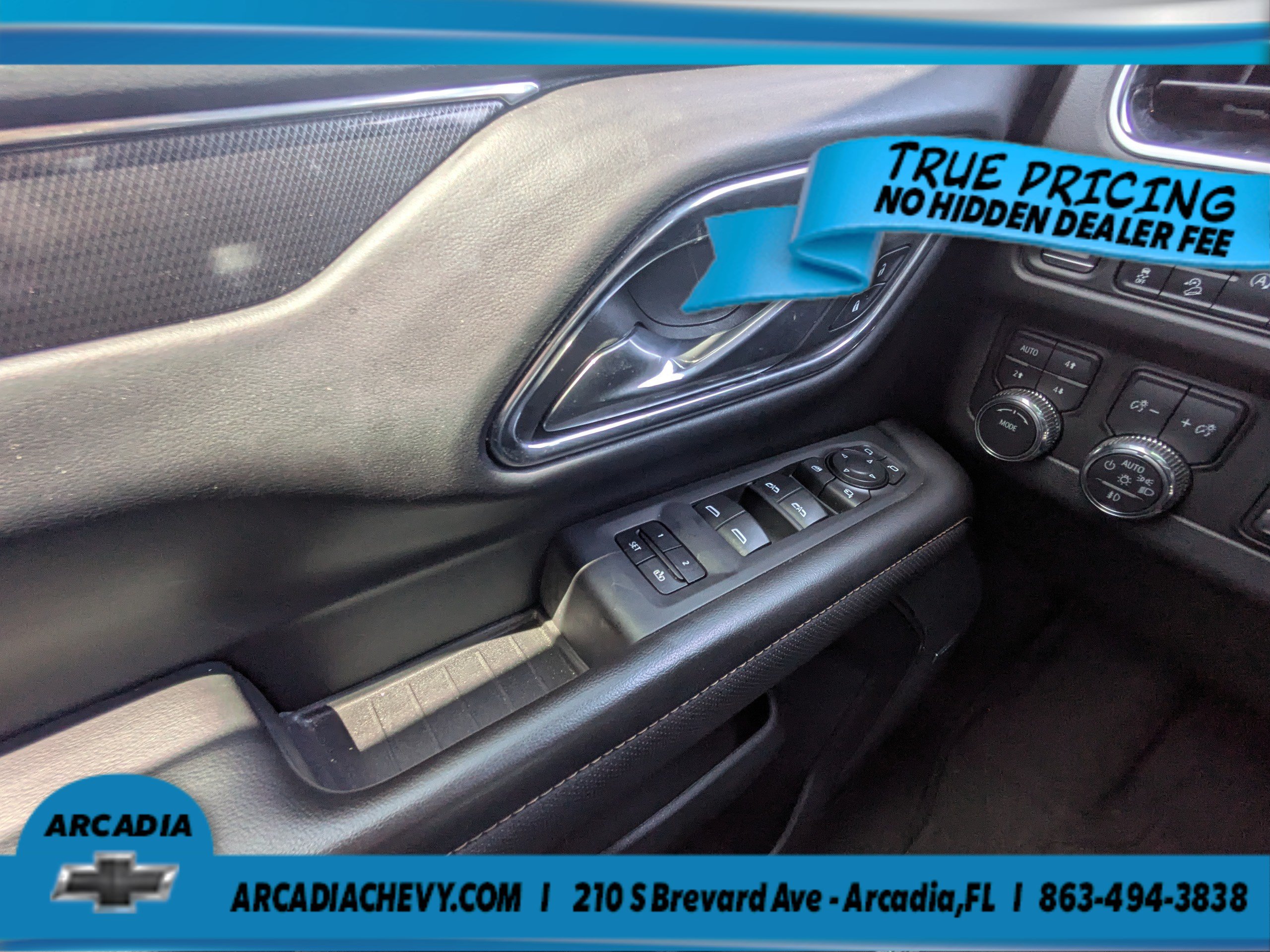 Used 2023 GMC Yukon AT4 AWD/4WD image 26