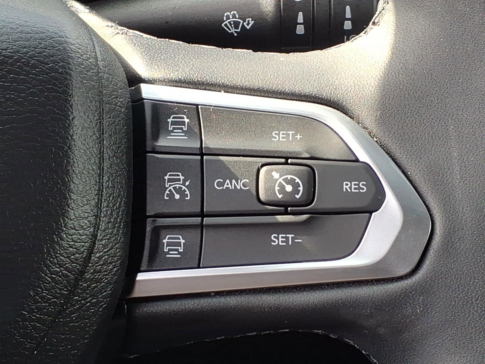 Certified 2023 Jeep Compass Limited w/ Elite Group image 19