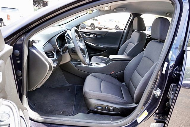 Used 2023 Chevrolet Malibu LT w/ Driver Confidence Package image 13