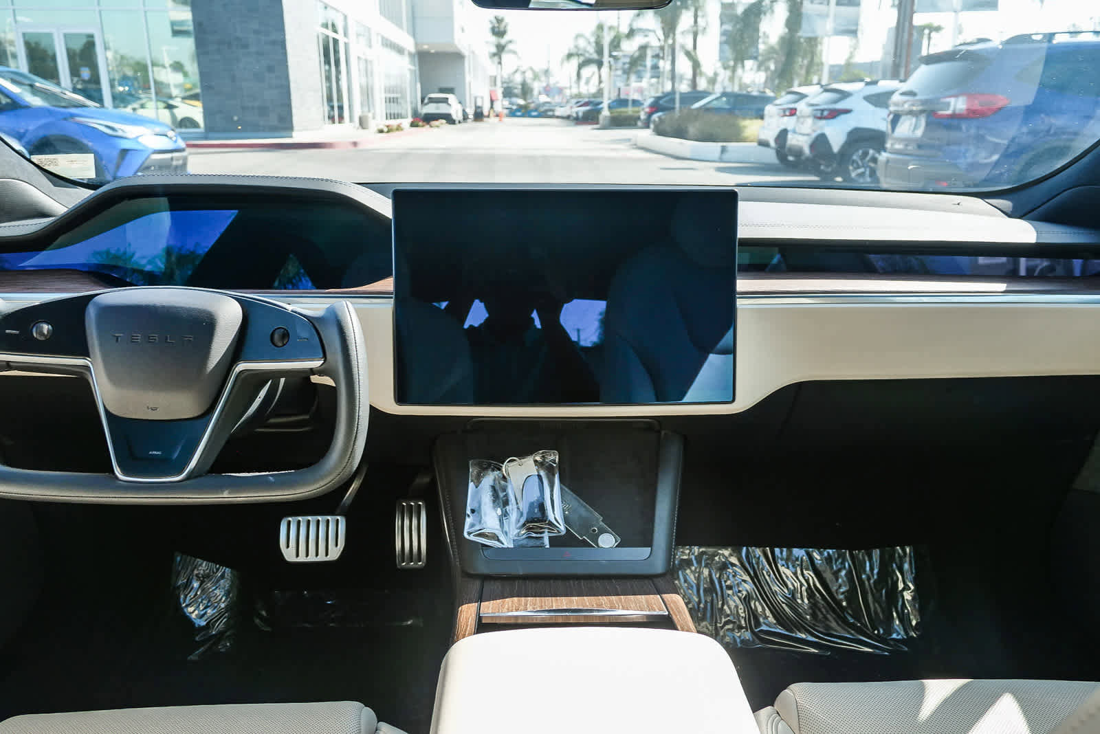 Used 2022 Tesla Model S AWD/4WD image 10