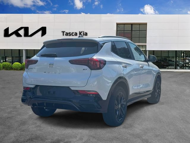 Used 2024 Buick Encore GX Sport Touring w/ Comfort Package AWD/4WD image 4
