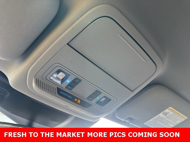 Used 2021 Ford Explorer XLT image 9