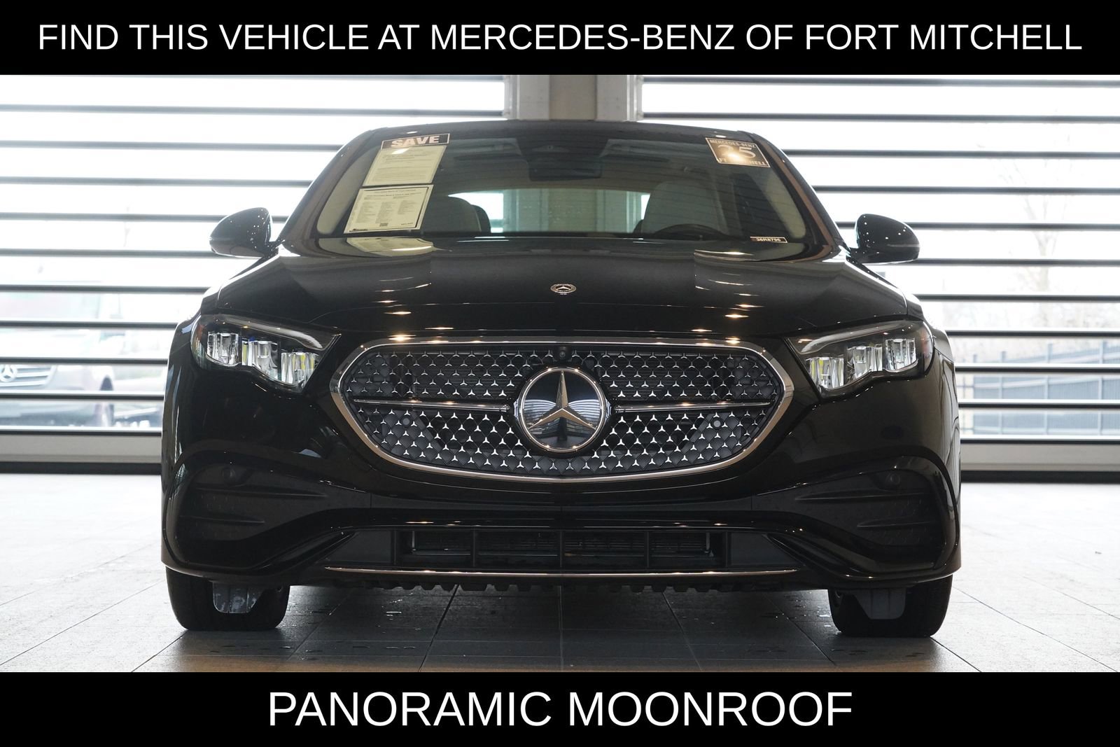 Used 2025 Mercedes-Benz E 350 4MATIC Sedan image 3