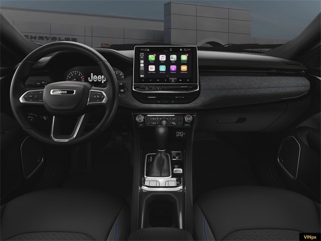 New 2026 Jeep Compass Latitude image 18